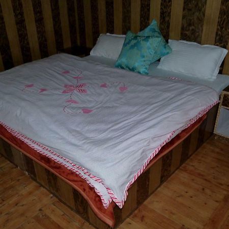 Kolong Retreat 호텔 Kolang 외부 사진